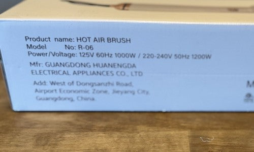 BRAND NEW HOT AIR BRUSH MODEL R-06 WHITE 4-1 HAIR DRYER & STYLER VOLUMIZER