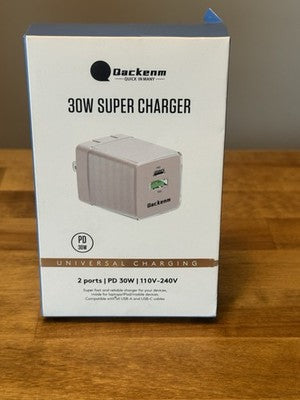 QACKENM 30W SUPER CHARGER Universal Charging 2 Ports ~ PD 30W 110V-240V White