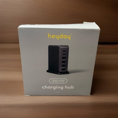 heyday Multi-Port Desktop Charging Hub USB-C & USB-A Station Black Saffiano NIB