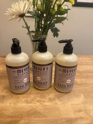 Mrs. Meyer’s Clean Day Lavender Hand Soap 12.5 fl oz Pump – Lot of 3