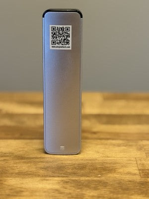 BRAND NEW UNIVERSAL APPLE REMOTE CONTROL MODEL AP1868AL SILVER 3rd GENERATION