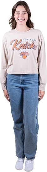 Ultra Game Women's NBA Super Soft Crop Top Pullover Sweatshirt NY Knicks Medium