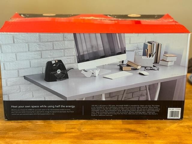 BRAND NEW FACTORY SEALED VORNADO VH-203 PERSONAL HEATER 2-PACK