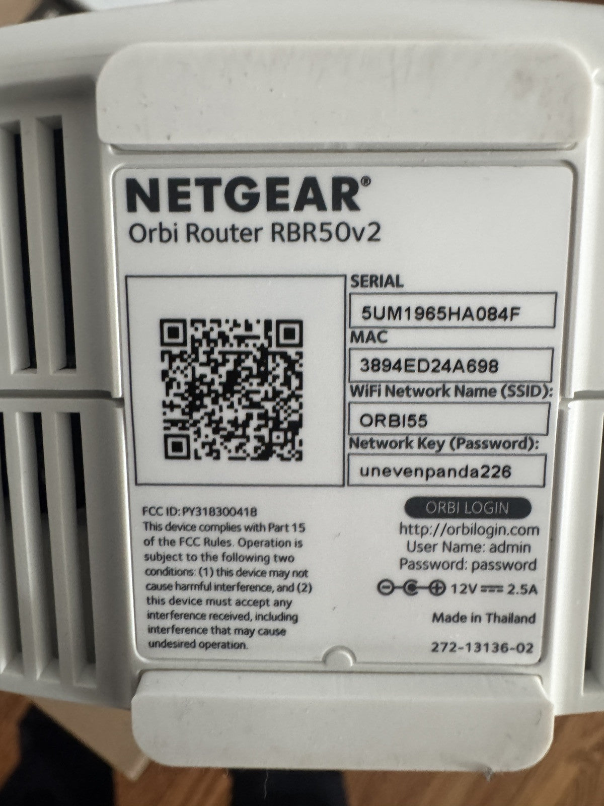 NETGEAR ORBI TRI-BAND WIFI ROUTER RBR50v2 COMPATIBLE W/ SATELLITE EXTENDERS